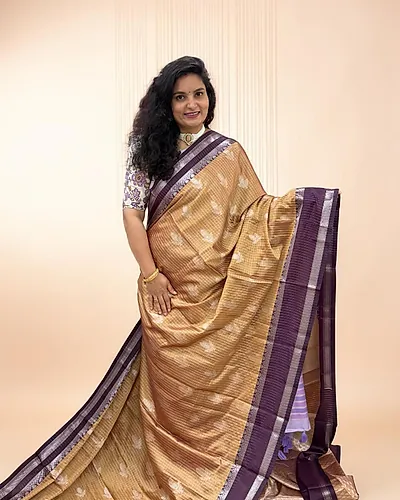 Banarasi Semi Katan (Golden Checks and Motifs)