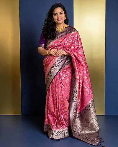 Banarasi Dola (Jal Pattern and Floral Border)