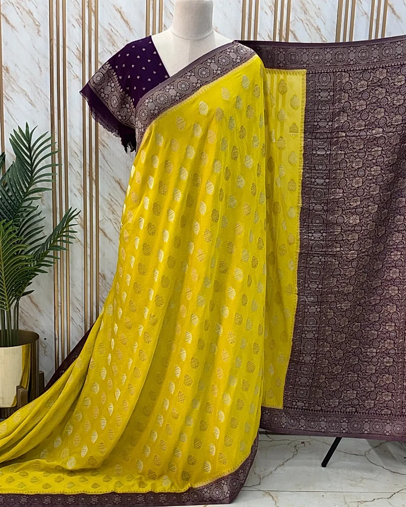 Chinnon Saree (Premium, Ivory & Silver Zari Buttas) -